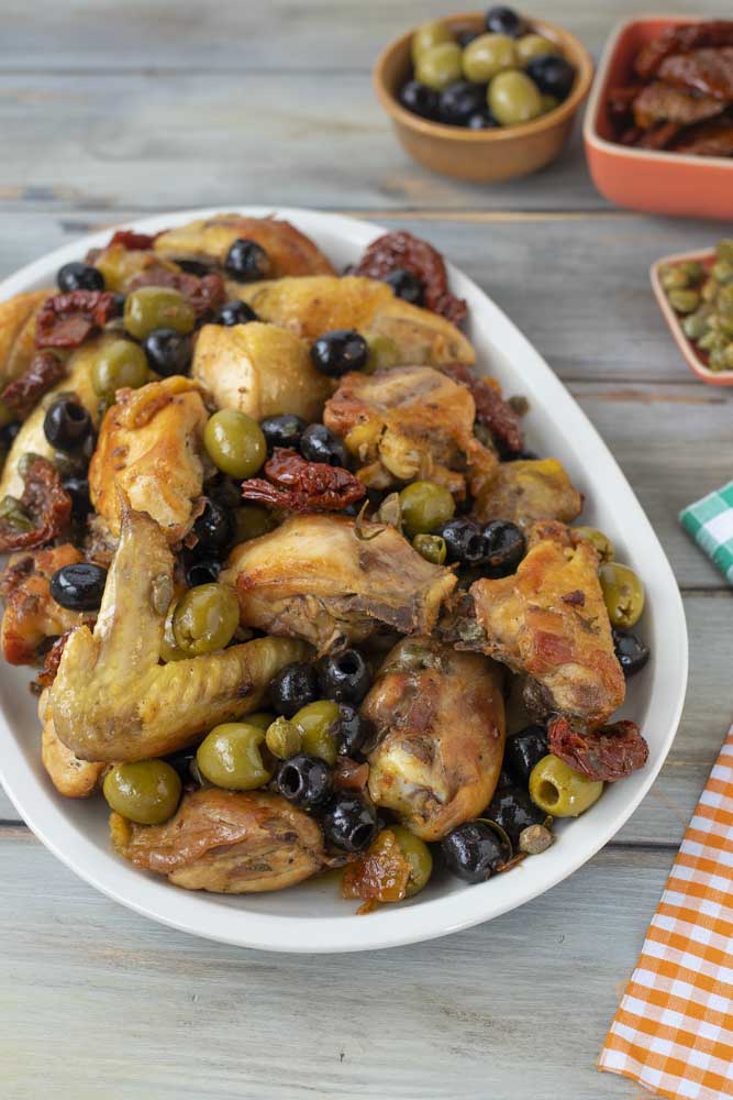 Mediterranean Skillet Chicken